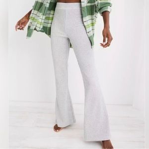 aerie grey ribbed velvet flares